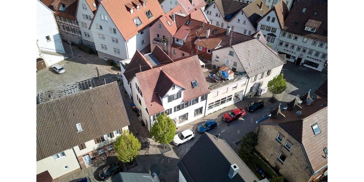 Etagenwohnung Leonberg - 4 Zimmer, 93 m&sup2;, 1.322&euro; | Angebot:27601229