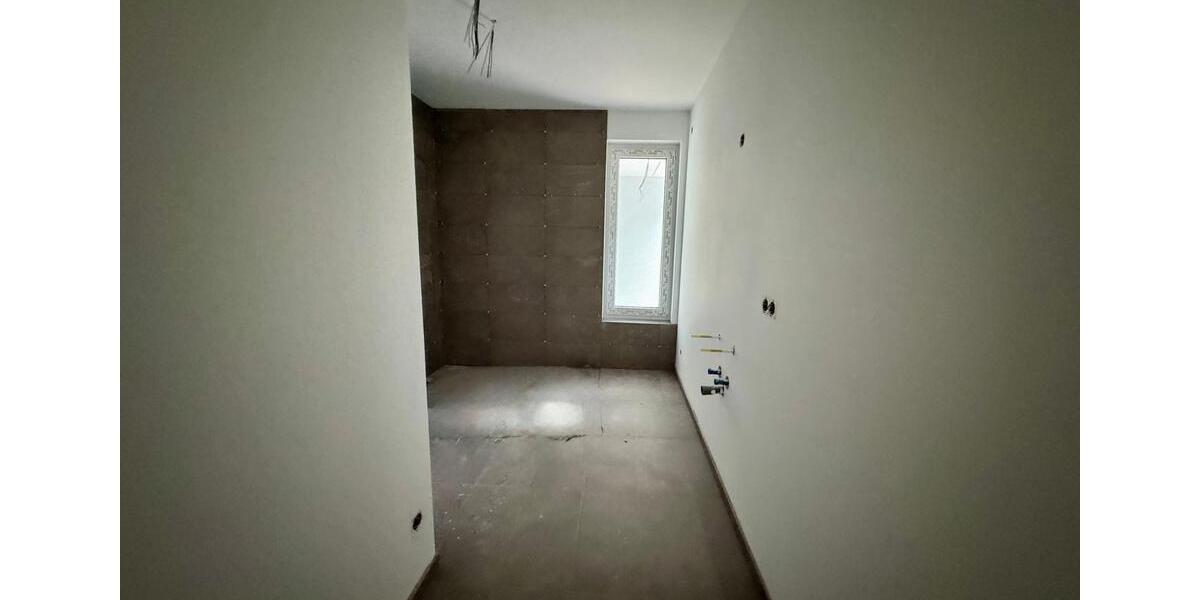 Erdgeschoßwohnung Esslingen am Neckar Oberesslingen - 3 Zimmer, 81 m&sup2;, 1.585&euro; | Angebot:26004780