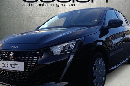 Peugeot 208 25.000 km 16.880 € Herrenberg 71083