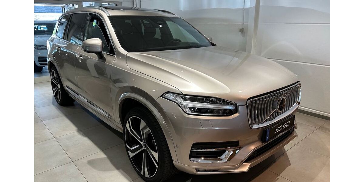Volvo XC90 24.400 km 72.490 &euro; Reutlingen 72760