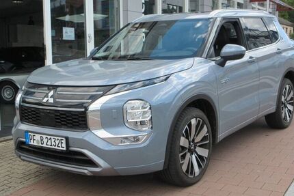 Mitsubishi Plug-in Hybrid Outlander