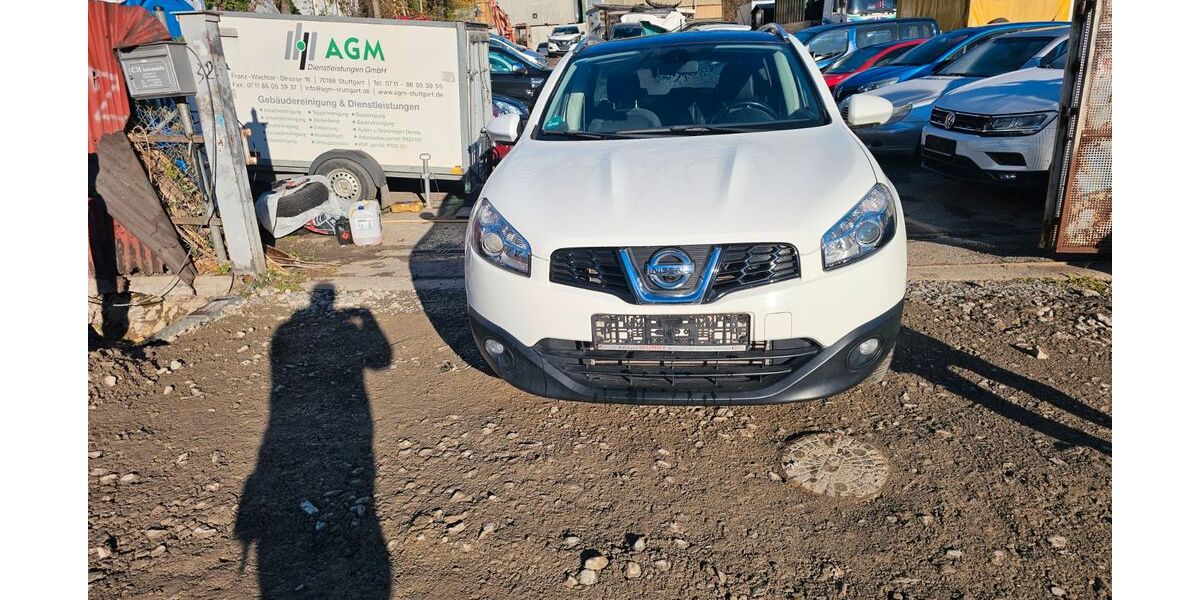 Nissan Qashqai 107.000 km 6.500 &euro; Stuttgart 70376
