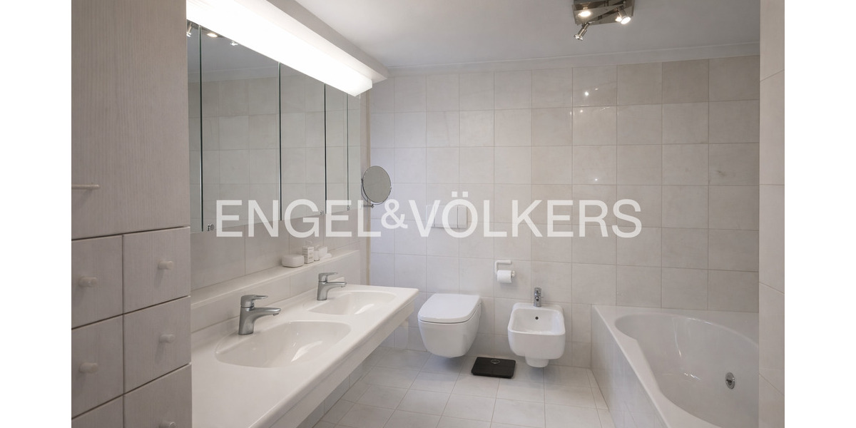 Bungalow Rottenburg - 1 Zimmer, 350 m&sup2;, 1.060.000&euro; | Angebot:25682852