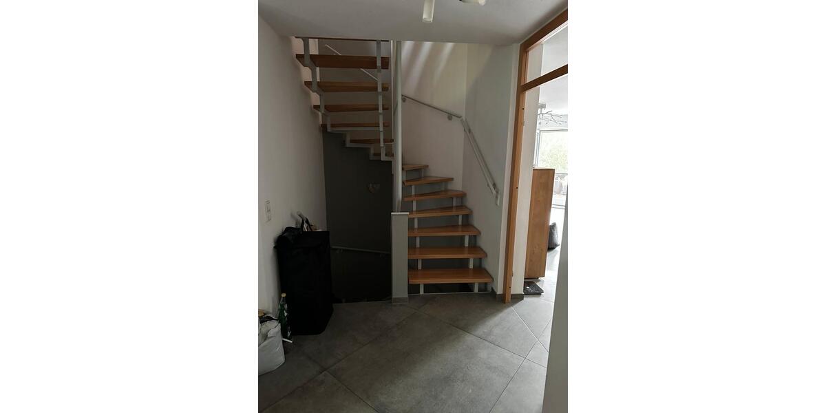 Reihenhaus Reutlingen Sondelfingen - 5.5 Zimmer, 163 m&sup2;, 550.000&euro; | Angebot:26636301
