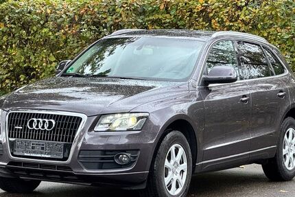 Audi Q5 207.356 km 8.990 &euro; Stuttgart 70374
