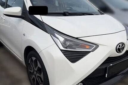 Toyota Aygo (X) 169.000 km 8.650 &euro; Ditzingen 71254