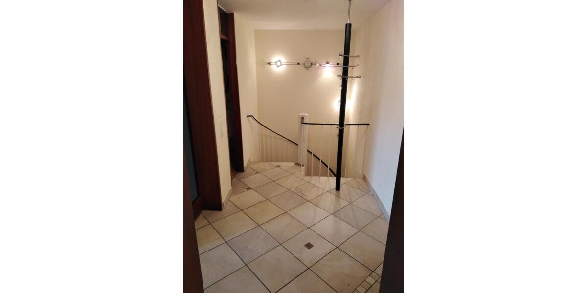 Etagenwohnung Leinfelden-Echterdingen Echterdingen - 2 Zimmer, 67 m&sup2;, 825&euro; | Angebot:25941979