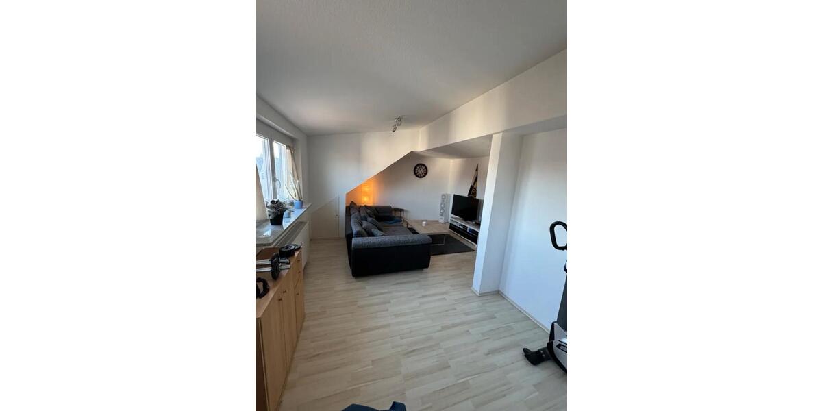 Dachgeschoßwohnung Möglingen - 2 Zimmer, 70 m&sup2;, 850&euro; | Angebot:26177045