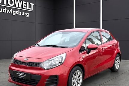 Kia Rio 94.000 km 5.900 &euro; Bietigheim-Bissingen 74321