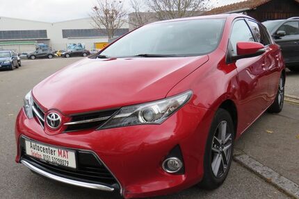 Toyota Auris 150.000 km 9.350 € Fellbach 70736