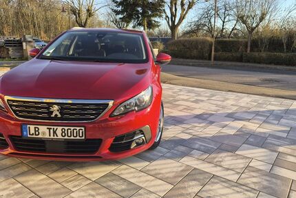 Peugeot 308 51.000 km 14.100 &euro; Ludwigsburg 71642