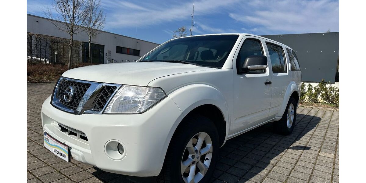 Nissan Pathfinder 170.000 km 8.950 &euro; Remseck am Neckar 71686