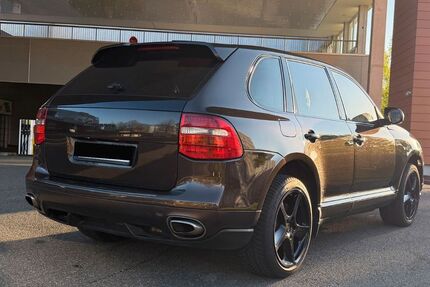 Porsche Cayenne 149.000 km 12.499 &euro; Stuttgart 70180