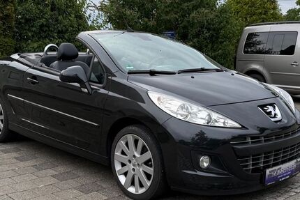 Peugeot 207 161.000 km 3.990 &euro; Möglingen 71696