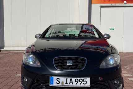 Seat Leon 140.832 km 6.300 &euro; Stuttgart 70327