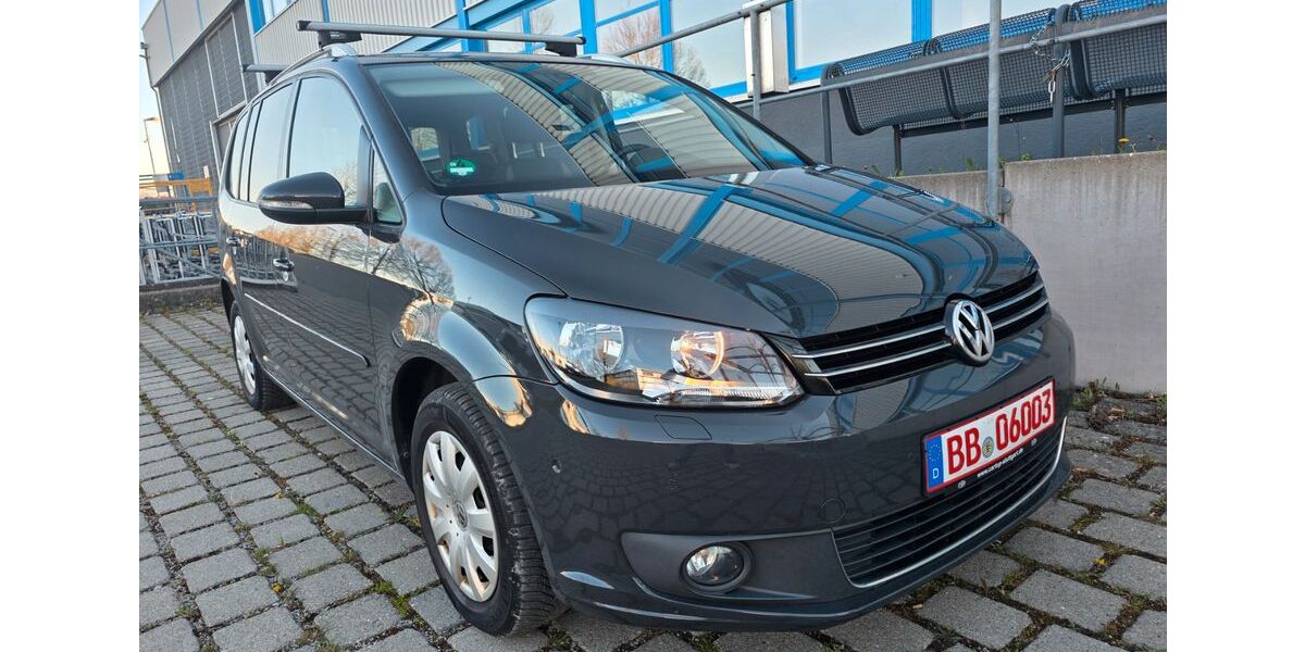 VW Touran 133.000 km 7.200 &euro; Holzgerlingen 71088