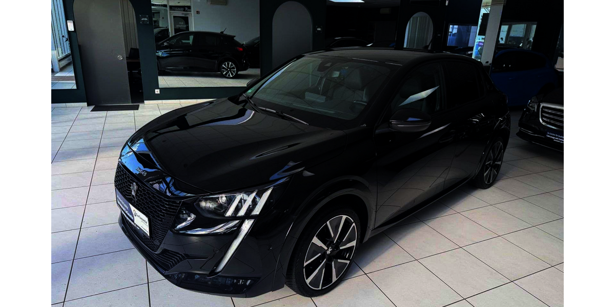 Peugeot 208 83.514 km 15.897 &euro; Pforzheim 75179