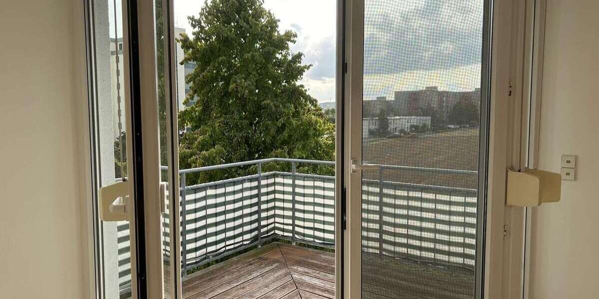 Etagenwohnung Ditzingen Hirschlanden - 2 Zimmer, 60 m&sup2;, 990&euro; | Angebot:24821439