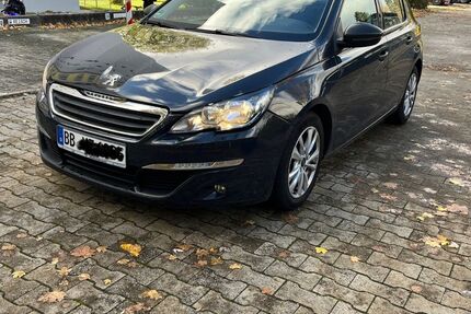 Peugeot 308 130.000 km 5.250 &euro; sindelfingen 71065
