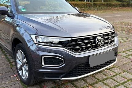 VW T-Roc 41.700 km 22.999 € Filderstadt 70794