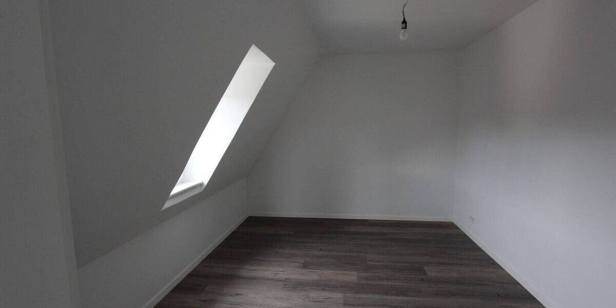 Etagenwohnung Stuttgart Wangen - 2 Zimmer, 50 m&sup2;, 185.000&euro; | Angebot:26731058