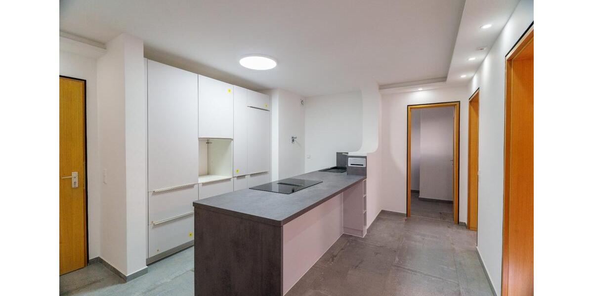 Etagenwohnung Reutlingen Reutlingen (Kernstadt) - 4 Zimmer, 85 m&sup2;, 319.000&euro; | Angebot:26479376