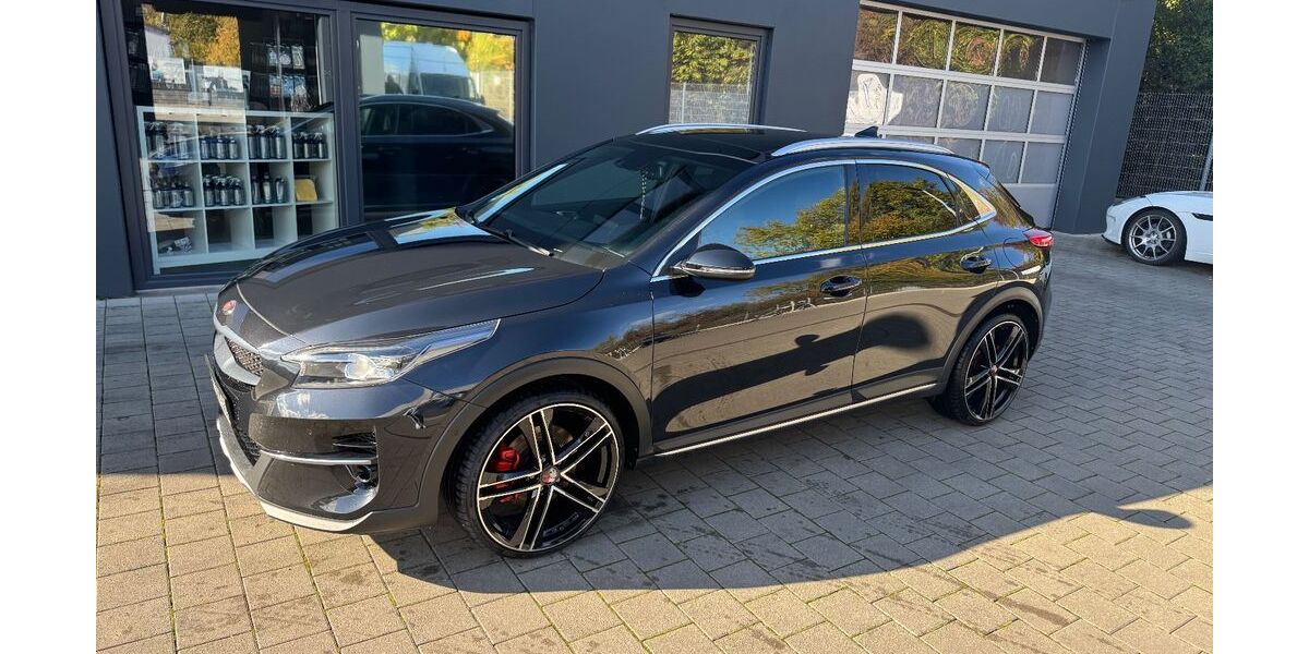 Kia XCeed 81.000 km 18.000 &euro; Asperg 71679