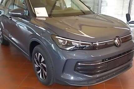 VW Tiguan 7.000 km 35.950 € Stuttgart 70567