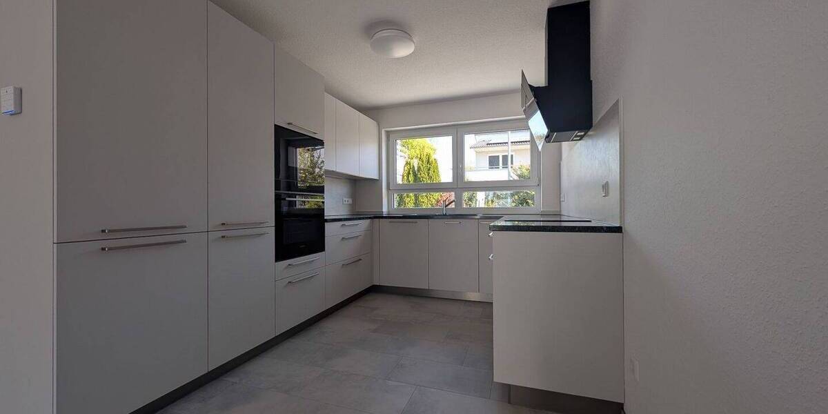 Doppelhaushälfte Gärtringen - 6 Zimmer, 158 m&sup2;, 2.900&euro; | Angebot:26629210