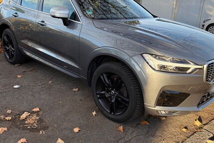 Volvo XC60 130.000 km 31.900 € Reutlingen 72760