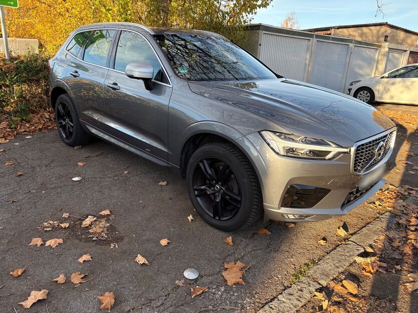 Volvo XC60 130.000 km 31.900 € Reutlingen 72760