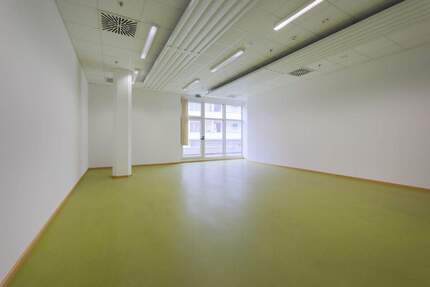 Gewerbeobjekt Pforzheim Innenstadt - 2.250&euro; | Angebot:24860387