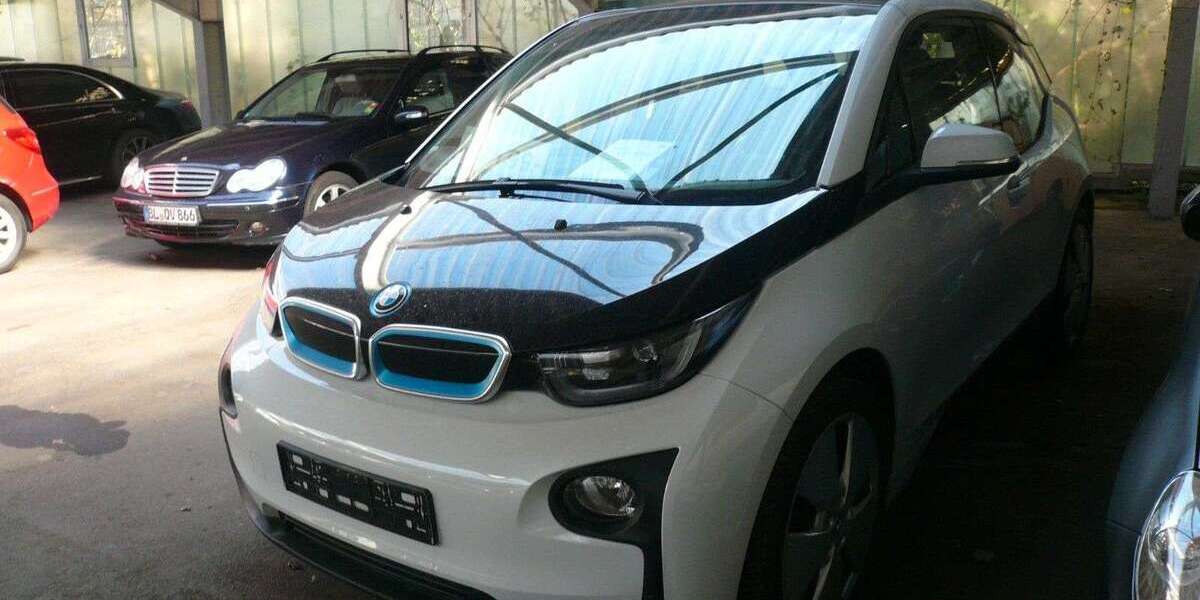 BMW i3 81.000 km 10.890 &euro; Ludwigsburg 71634