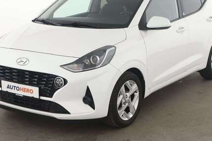 Hyundai i10 28.681 km 12.380 € Stuttgart 70195