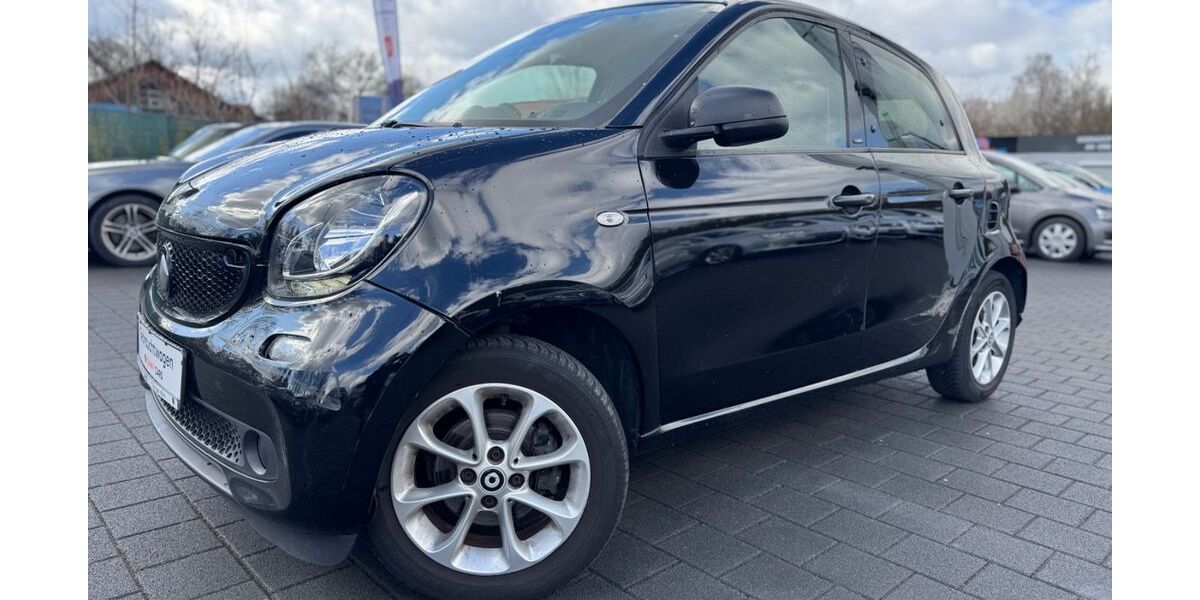 Smart ForFour 122.934 km 8.200 &euro; Tübingen 72072