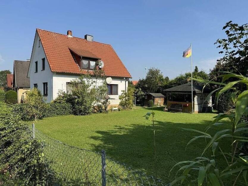 Attraktives Baugrundstück mit Altsubstanz