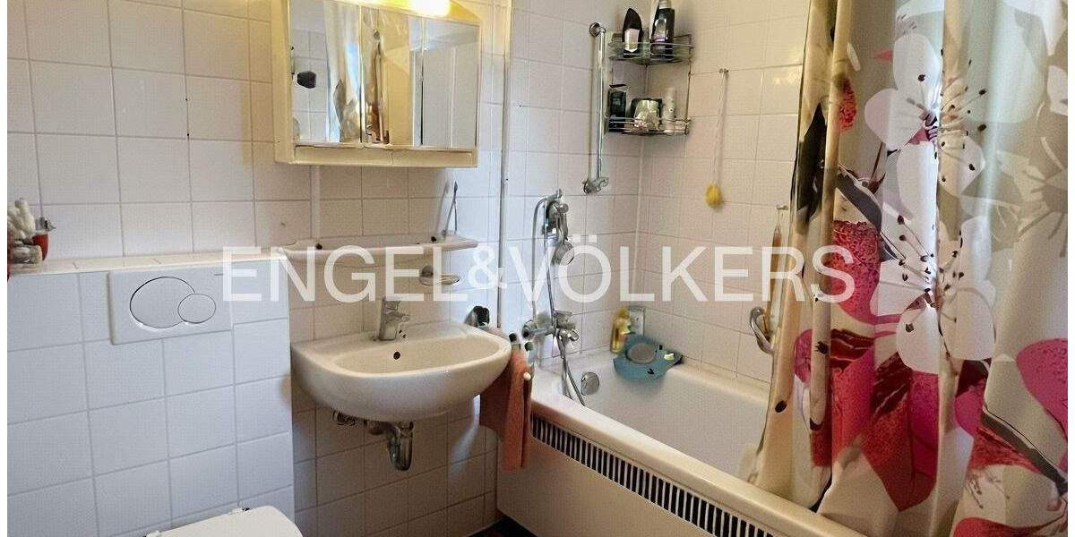 Etagenwohnung Tübingen Waldhäuser-Ost - 4 Zimmer, 98 m&sup2;, 475.000&euro; | Angebot:24033817