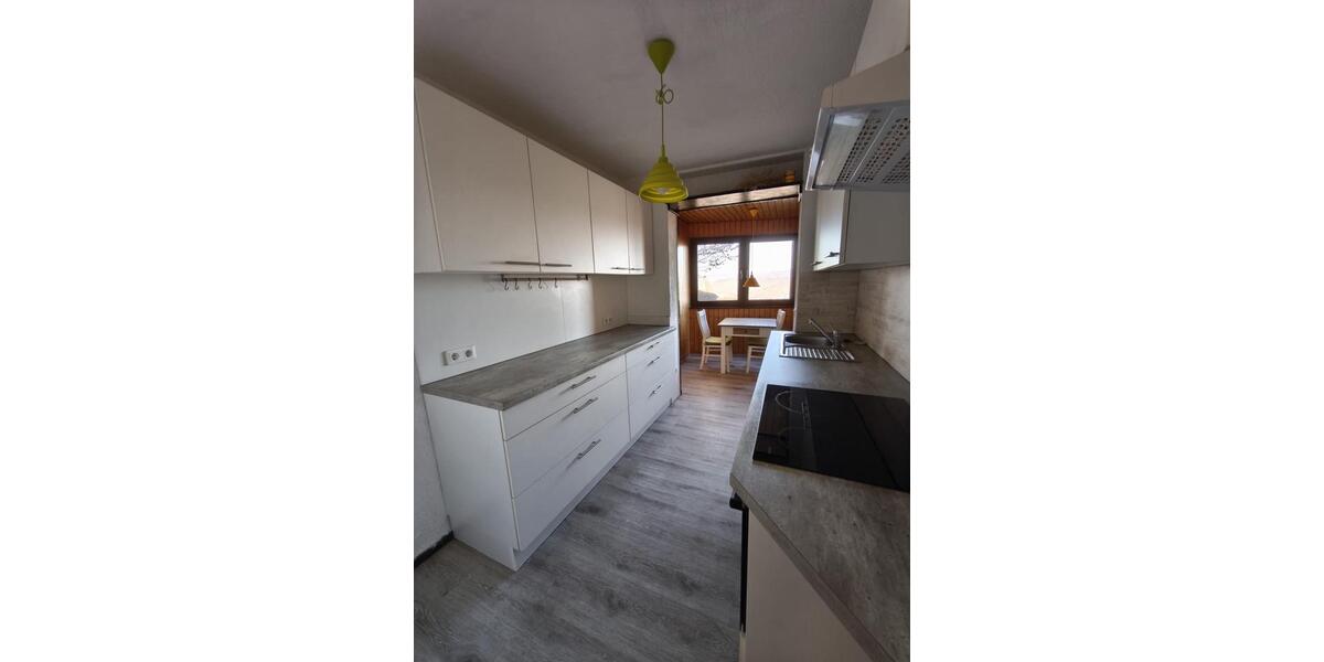 Doppelhaushälfte Ostfildern - 5.5 Zimmer, 135 m&sup2;, 1.850&euro; | Angebot:24371025