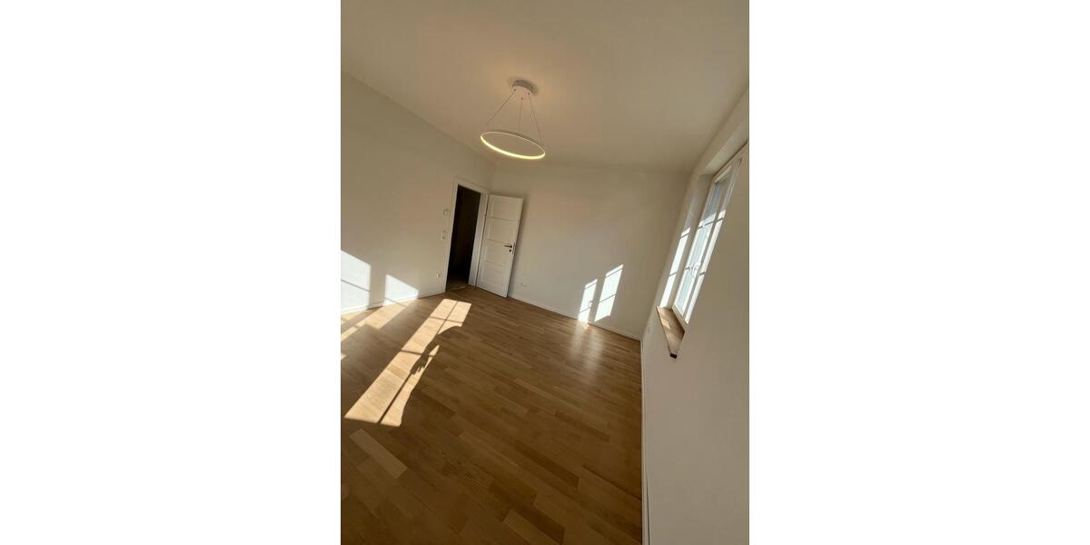 Hochparterre Bietigheim-Bissingen Bissingen - 5 Zimmer, 98 m&sup2;, 2.100&euro; | Angebot:24339014