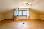 5-Zimmer Wohnung in Pliezhausen inkl. Balkon, Garten und Garage - 5- Pliezhausen | Angebot:25391039