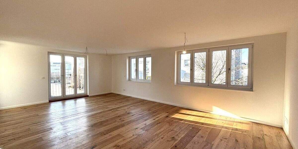 Etagenwohnung Sindelfingen Mitte - 3 Zimmer, 88 m&sup2;, 1.360&euro; | Angebot:24700104