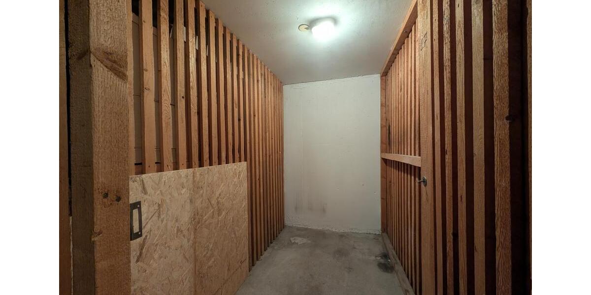 Etagenwohnung Sachsenheim - 2 Zimmer, 53 m&sup2;, 740&euro; | Angebot:25872032