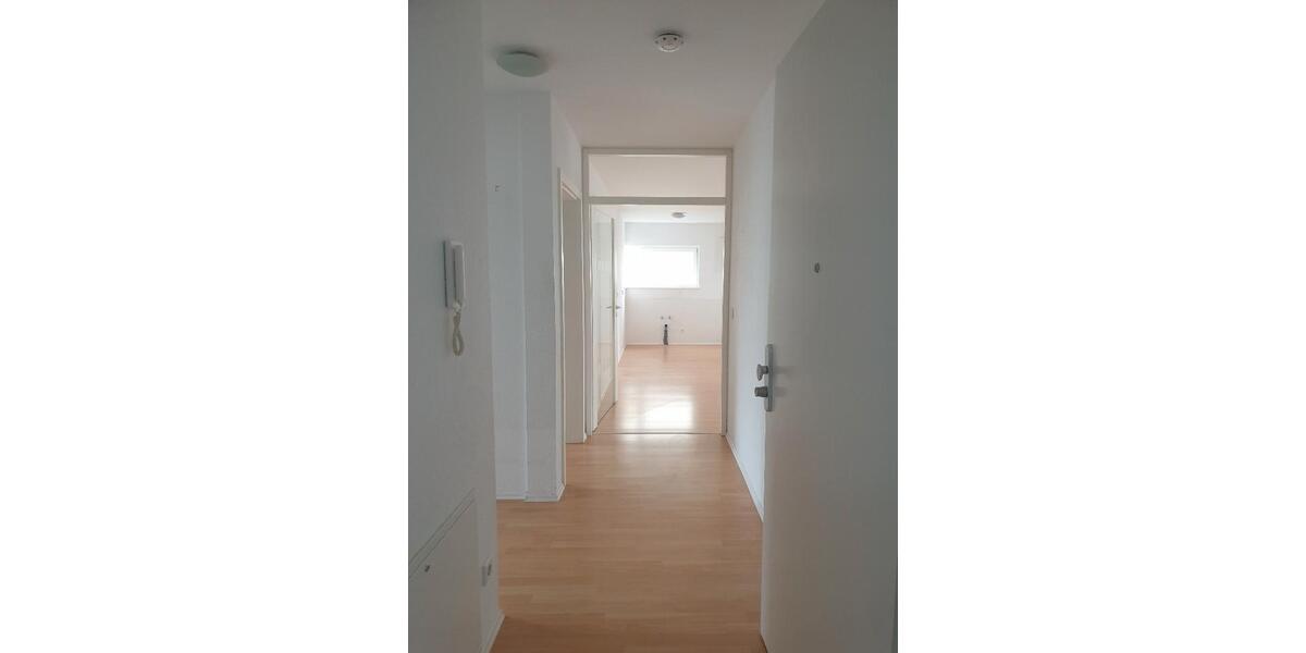 Etagenwohnung Esslingen am Neckar Pliensauvorstadt - 3 Zimmer, 78 m&sup2;, 947&euro; | Angebot:26383049
