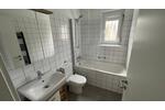 Neu renovierete 3-Zi Wohnung in Esslingen mit GartenTerrasseEBK