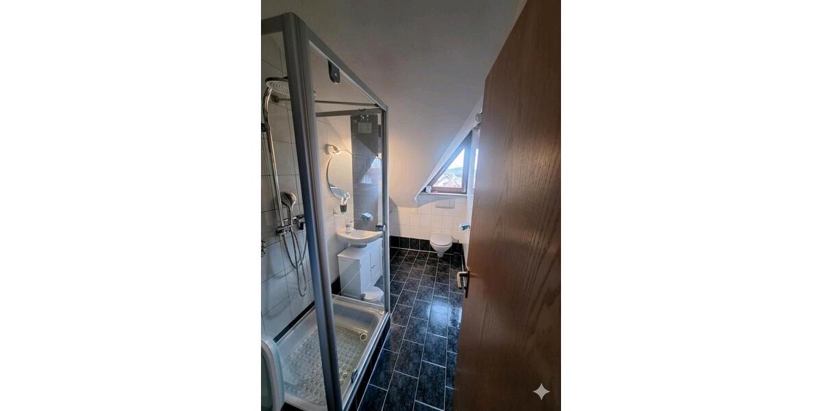 Dachgeschoßwohnung Rottenburg am Neckar - 2 Zimmer, 46 m&sup2;, 580&euro; | Angebot:24803888