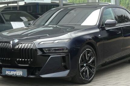 BMW i7 14.250 km 87.900 &euro; Vaihingen / Enz 71665