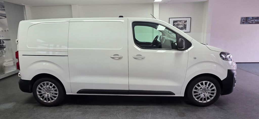 Opel Vivaro 144.000 km 12.990 € Asperg/Ludwigsburg bei Stuttgart 71679