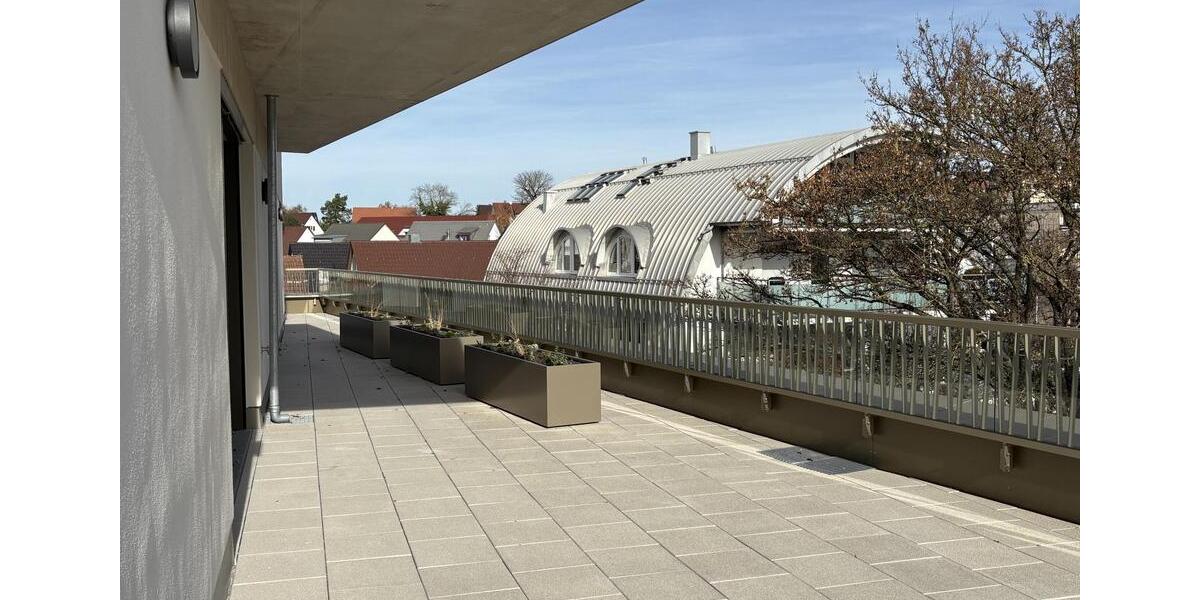 Dachgeschoßwohnung Leonberg - 2 Zimmer, 91 m&sup2;, 1.869&euro; | Angebot:23712852