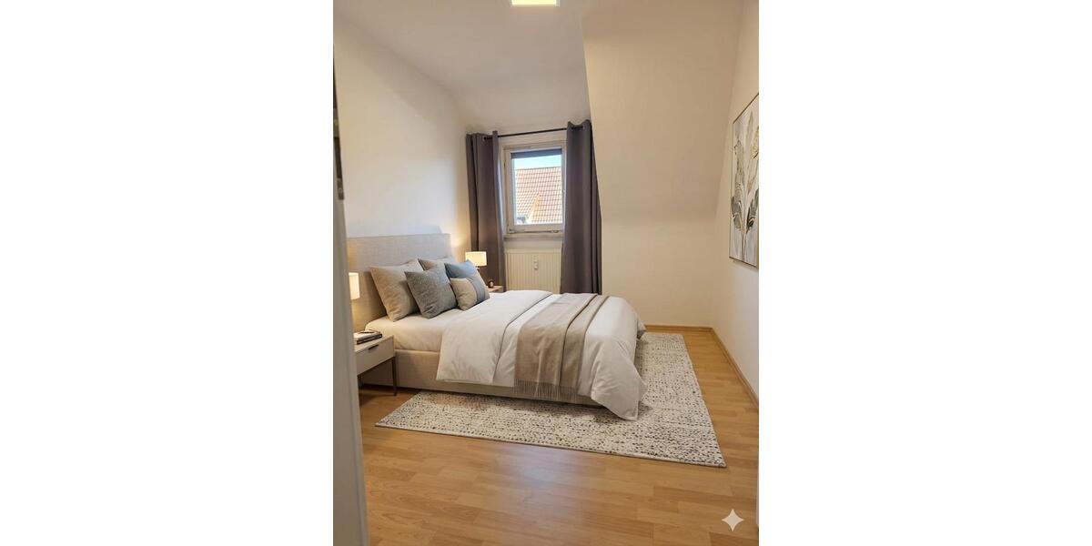 Dachgeschoßwohnung Holzgerlingen - 2 Zimmer, 40 m&sup2;, 700&euro; | Angebot:26338856