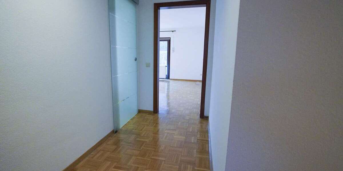 Wohnung zum Kaufen in Reutlingen 367.000 € 81 m² 3 zimmer